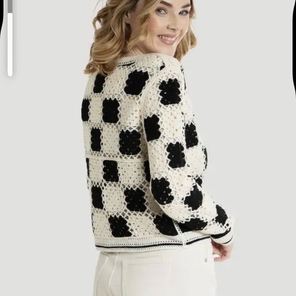 SAACHI Cream and Black Crochet Button-Front Cardigan - Picture 2 of 2